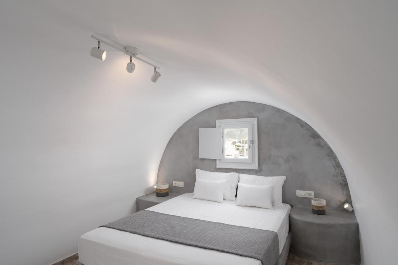 White Lily Suites & Lofts - Adults Only 16 Plus Perivolos Zewnętrze zdjęcie
