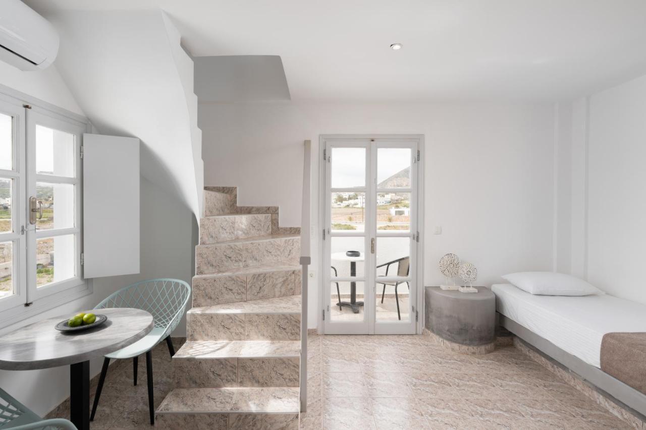 White Lily Suites & Lofts - Adults Only 16 Plus Perivolos Zewnętrze zdjęcie